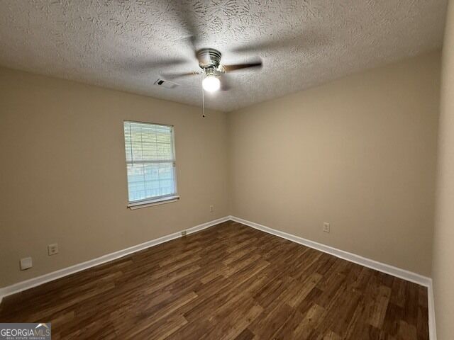 Building Photo - 206 Lisa Ct