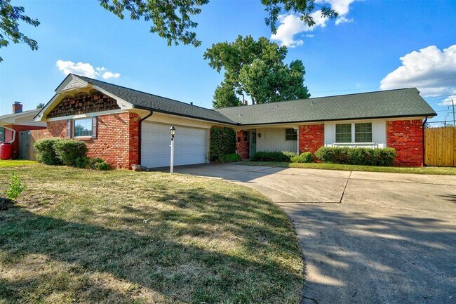 Primary Photo - 4105 NW 60th St