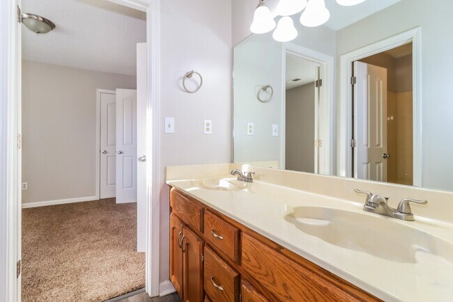 Building Photo - 9835 Morgan Meadows Cove