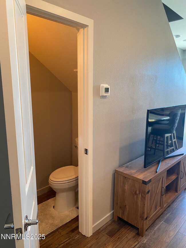 Building Photo - 5160 Ronald Stephen Cir