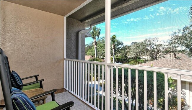 Building Photo - 5360 Hyland Hills Ave