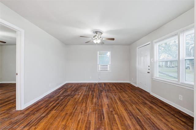 Building Photo - 110 Poplar St