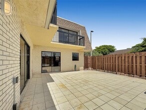 Building Photo - 8103 SW 24th St