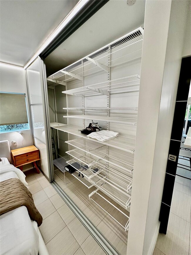 Building Photo - 630 85th St