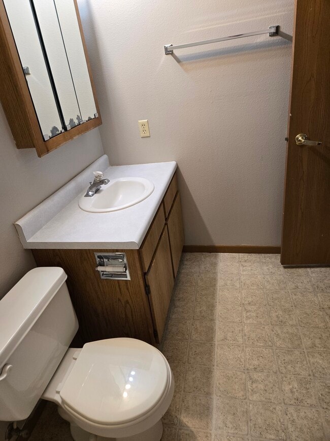 Building Photo - 8th & 8th Apartments