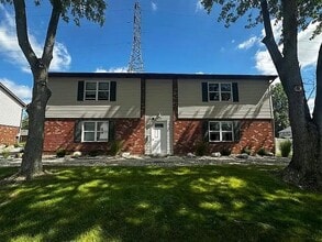 Building Photo - 2911 Elijah Pkwy