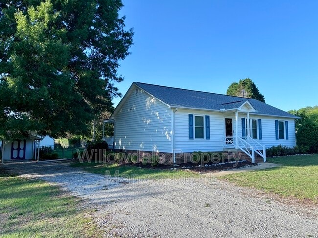 Building Photo - 49 Bay Springs Ct