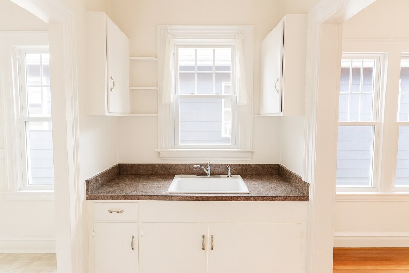 Building Photo - 10 Walden St