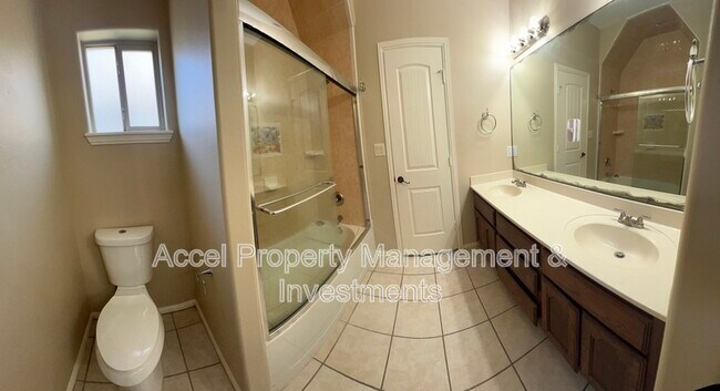 Building Photo - 1301 San Felipe Dr