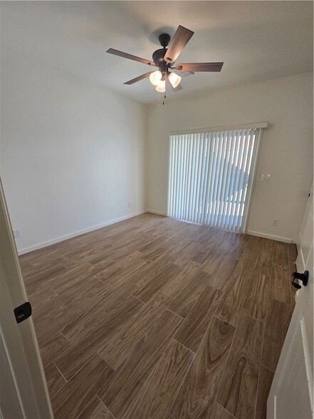 Building Photo - 2459 Davis Ridge Ave