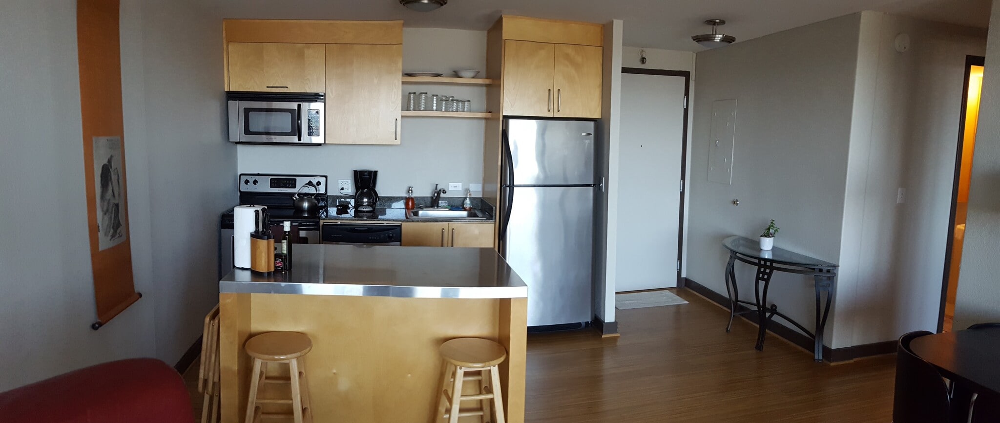 kitchen with island - 111 SW Harrison St