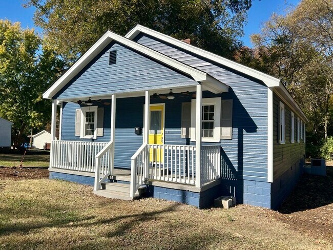 Primary Photo - 217 Skyland Ave