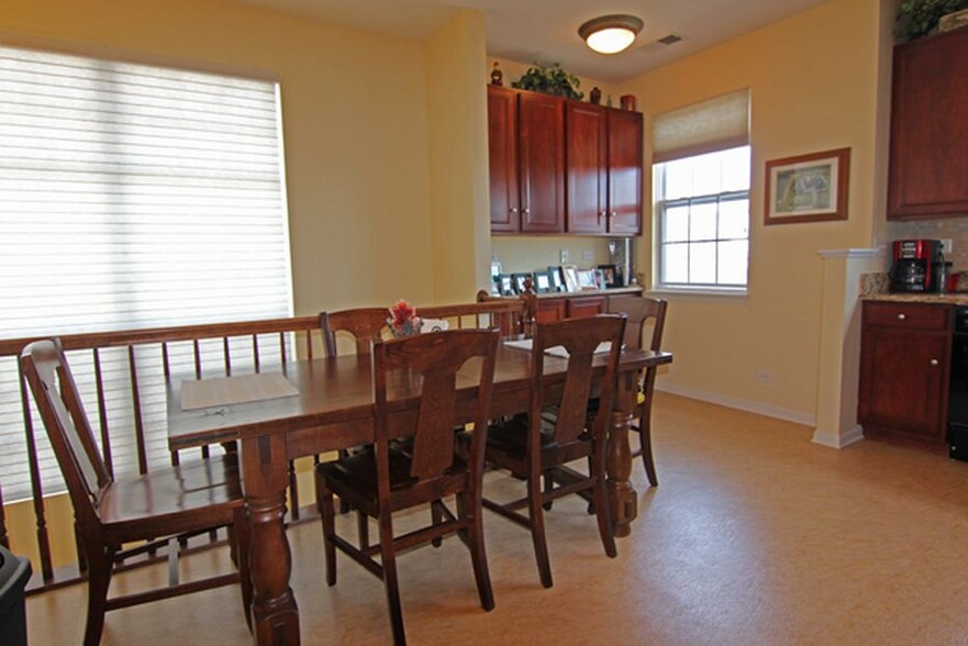 KITCHEN - 2917 Concord Ln