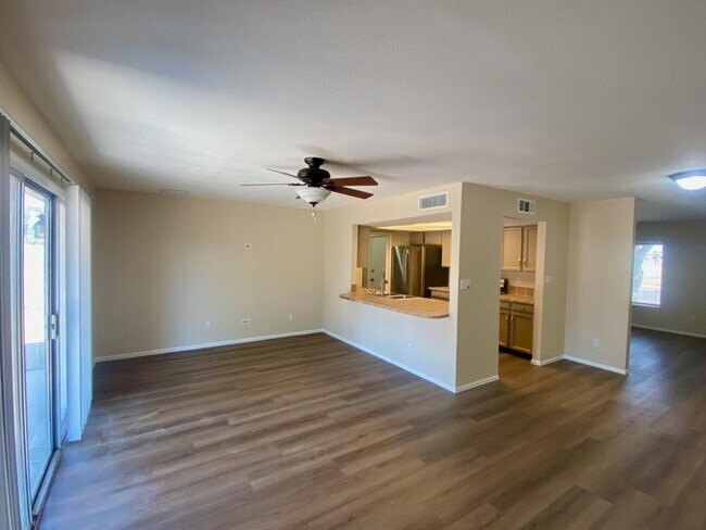 Building Photo - 3137 W Campo Bello Dr