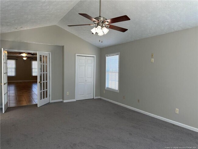 Building Photo - 6413 Brookshire St