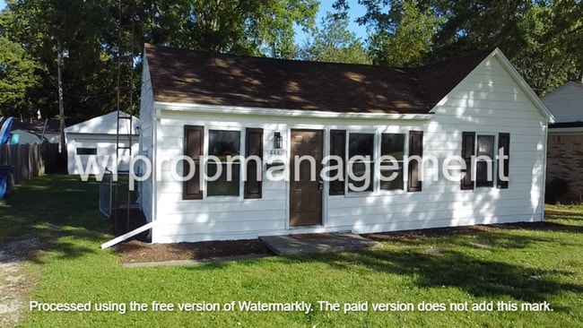 Primary Photo - 2 Bed 1 Bath House in Washington Local Sch...