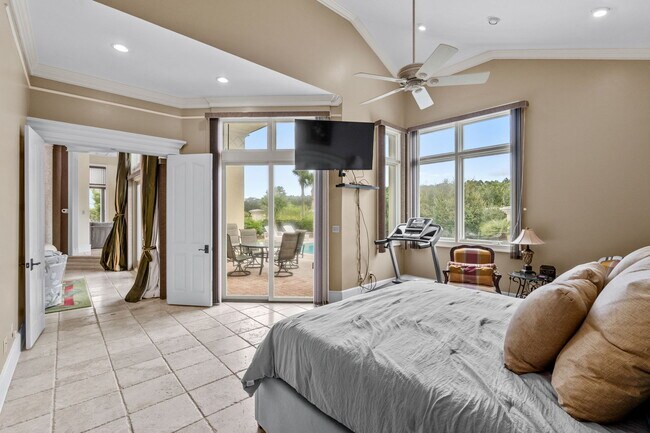 Building Photo - 8747 Monaco Cir