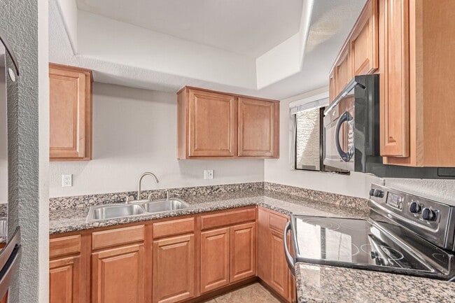 Primary Photo - Awesome 2-Level Condo in Prime Scottsdale ...