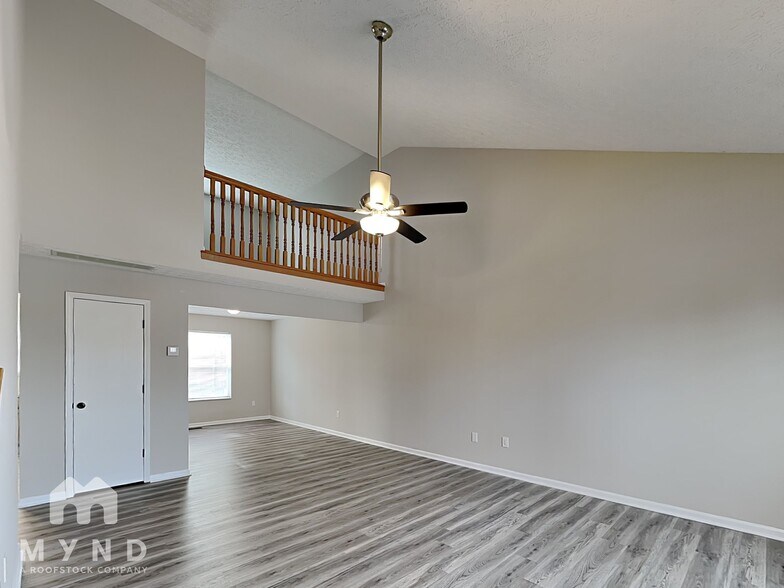 Building Photo - 5819 Rothrock Ct