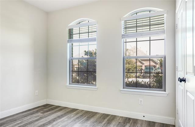 Building Photo - 1526 Derby Dr