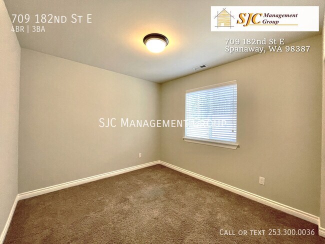 Building Photo - 709 182nd St E