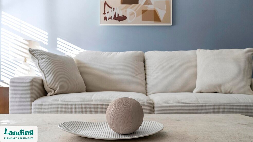 Primary Photo - 2800 Milan Ct