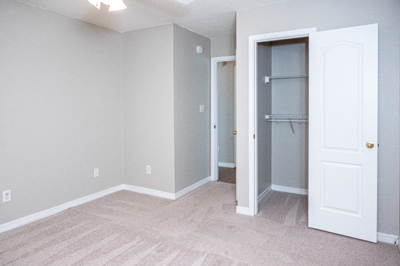 Building Photo - 8013 Mark Ct