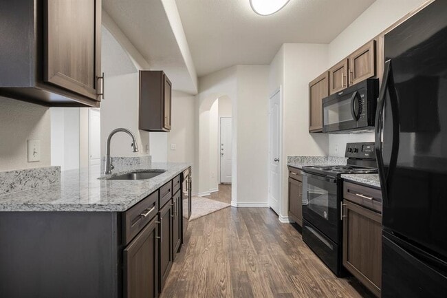 Building Photo - 501 E Stassney Ln