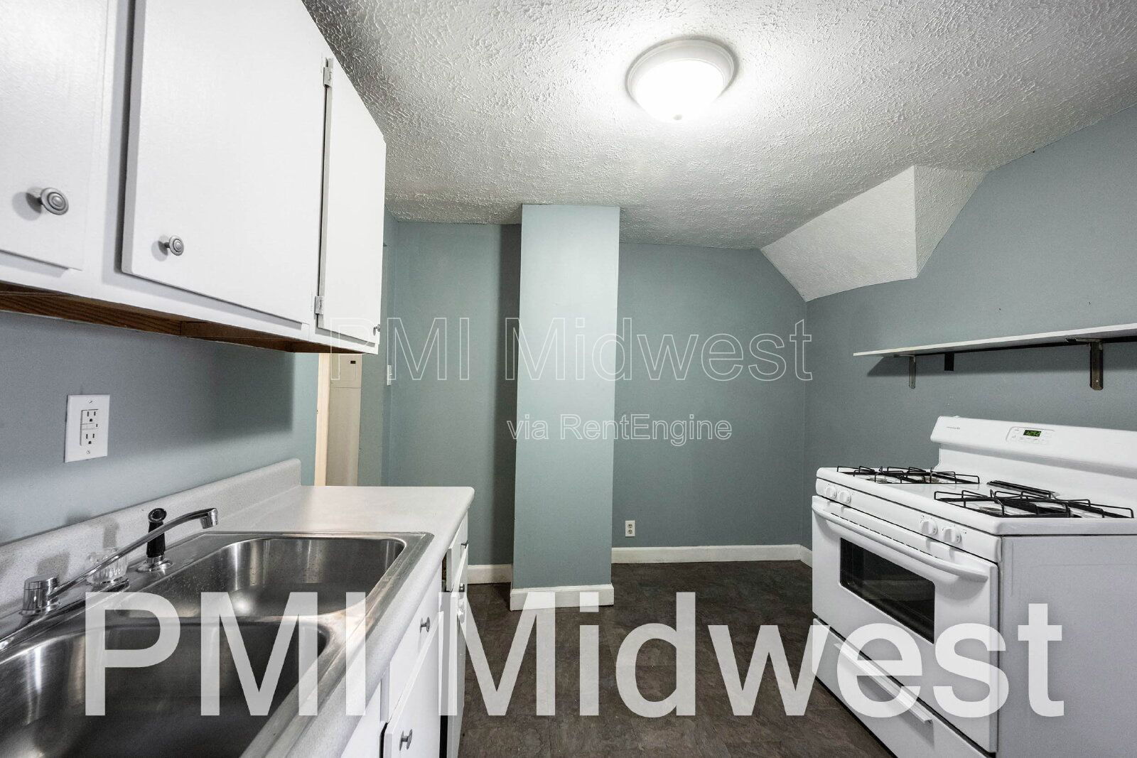 Building Photo - 921 S Buckeye St