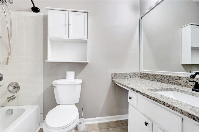 Building Photo - 1579 Springleaf Point SE