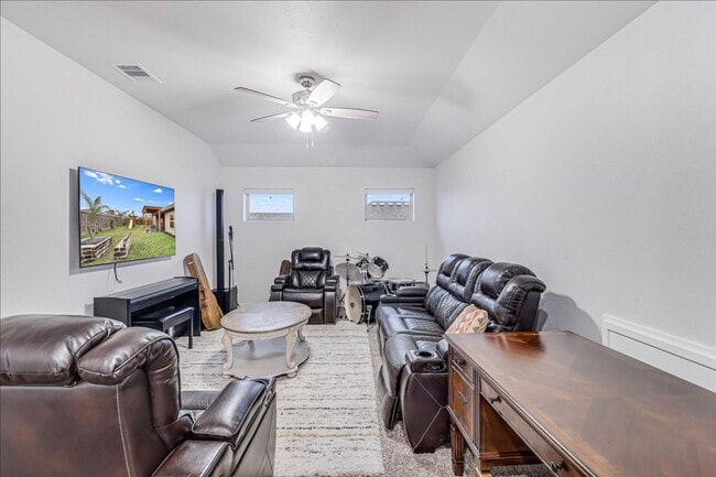 Building Photo - 7938 Fort Griffen Dr