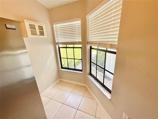 Building Photo - 2277 Abbey Ln