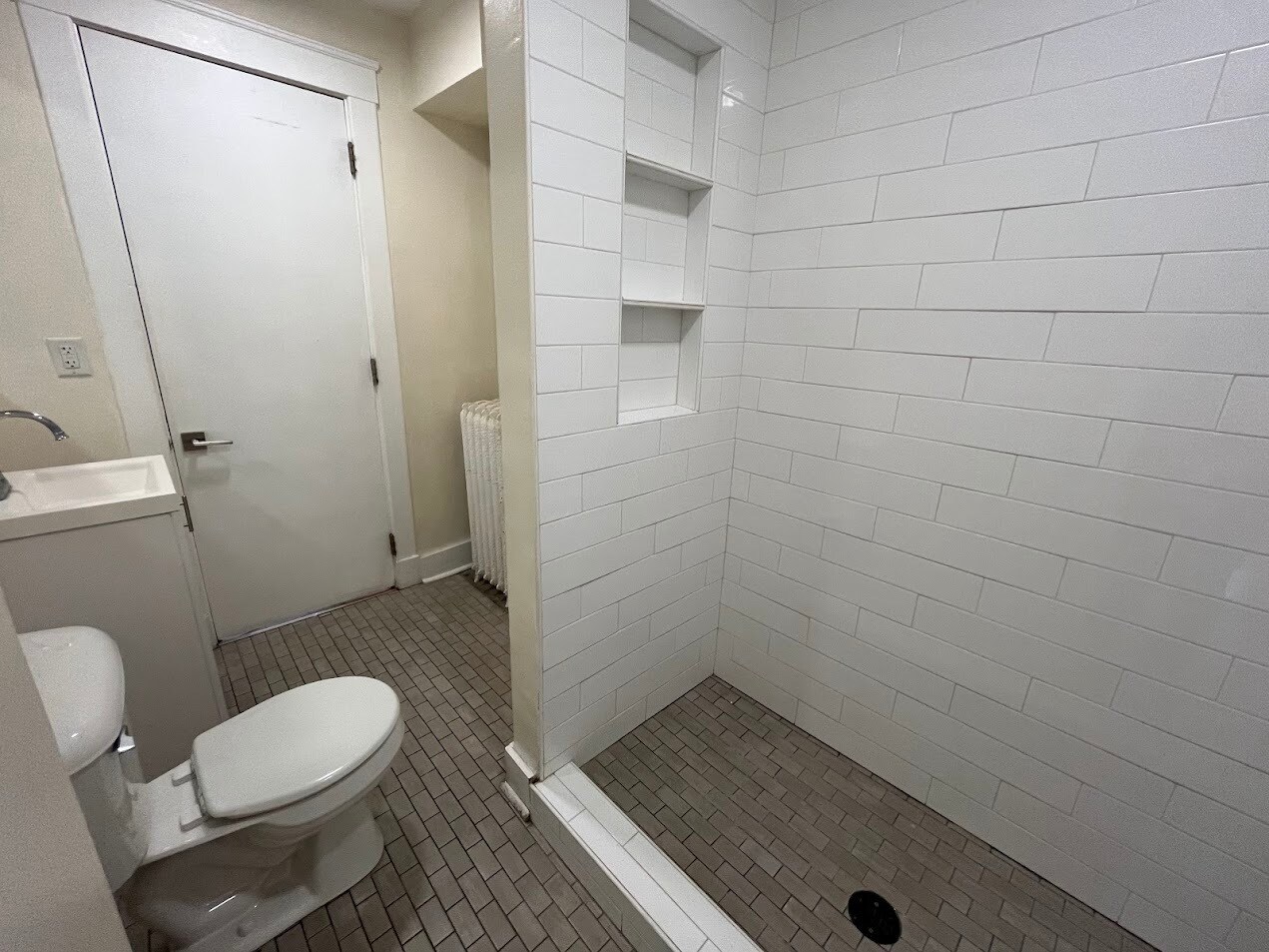 Building Photo - 225 W Gilman St