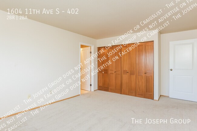 Building Photo - 1604 11th Ave S