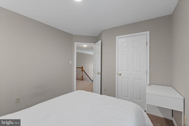 Building Photo - 18001 Barleycorn Way