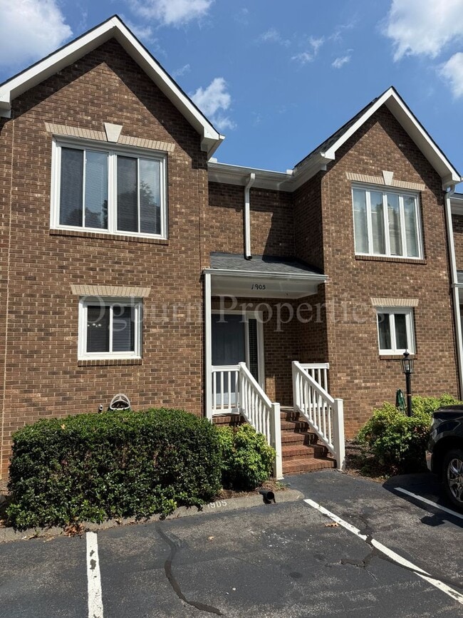 Building Photo - 1905 Winding Ridge Ct