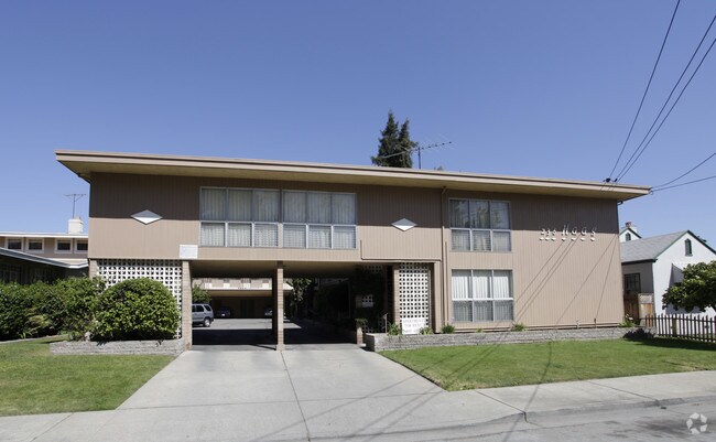 Building Photo - 236 Haas Ave