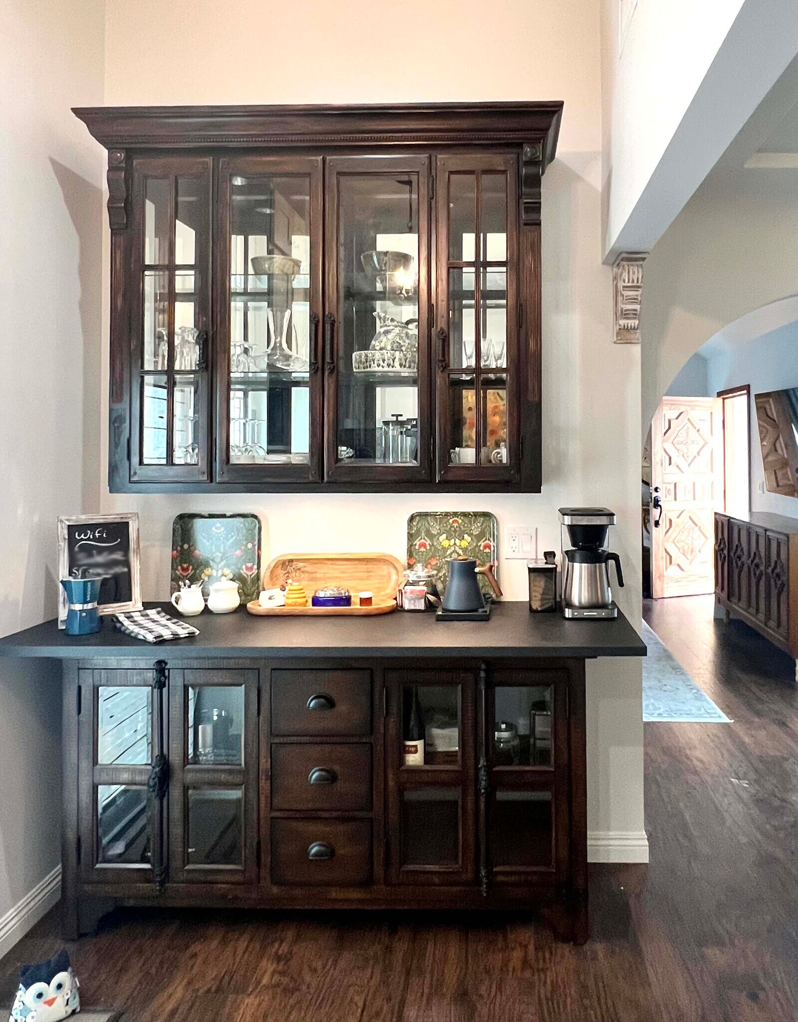 coffee hutch - 532 W 40th St