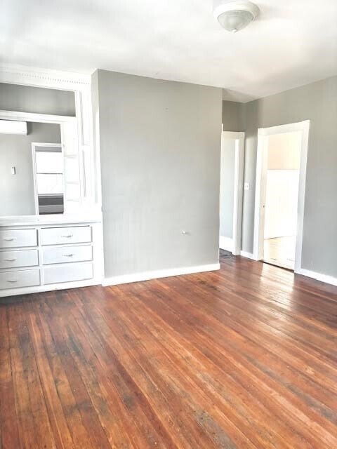 Building Photo - 653 Brock Ave