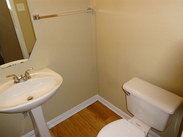 Building Photo - 717 Oteca Drive