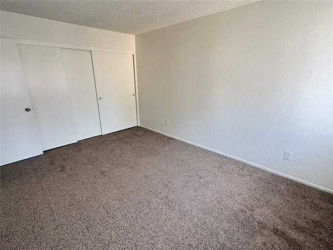 Building Photo - 3210 Orange Ave