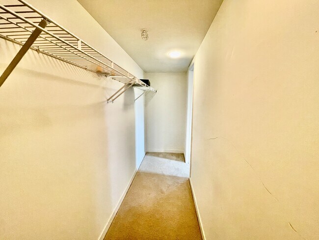 Walk-in Closet - 104 Woodside Rd