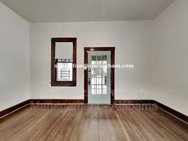 Building Photo - 5813 2nd Ave N