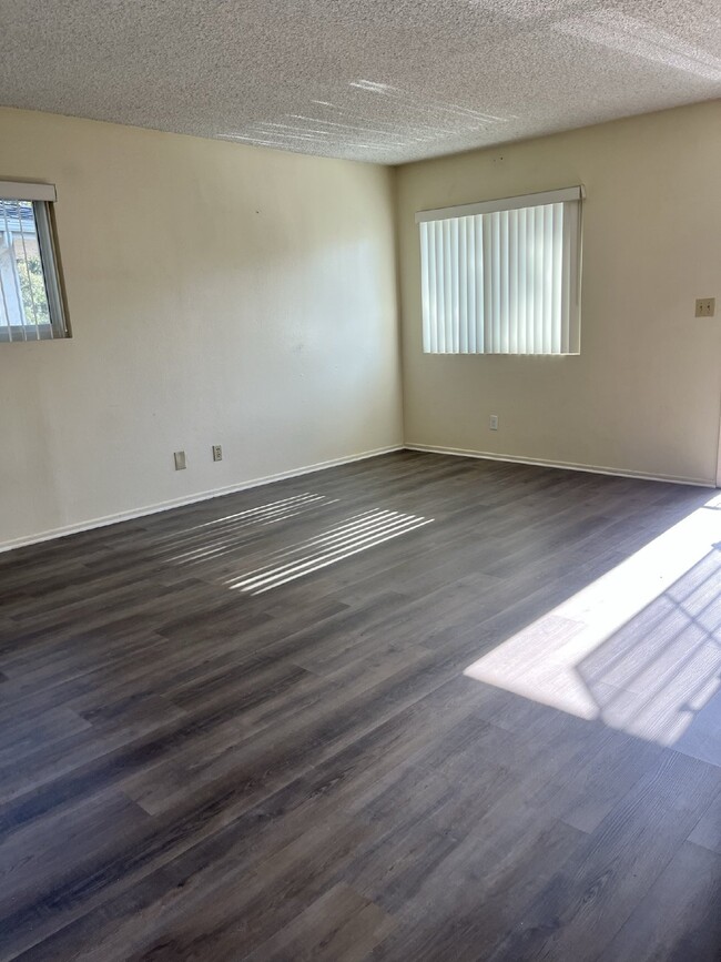 Primary Photo - Cozy 2 bedroom / 1 bathroom in Port Hueneme