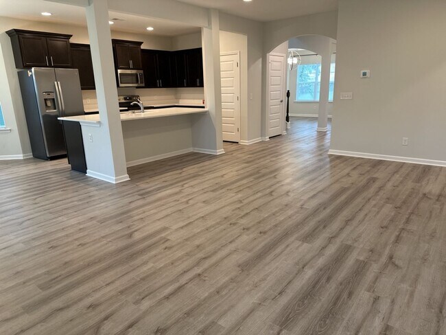Building Photo - 5029 Castleoak Dr