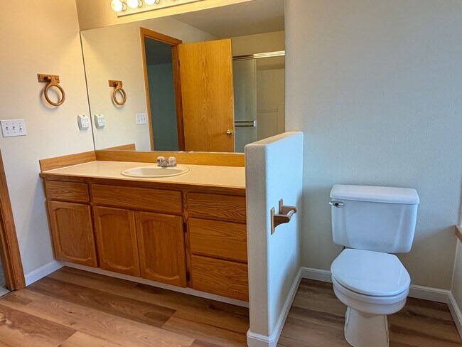 Building Photo - Great Home on Culdesac !!!