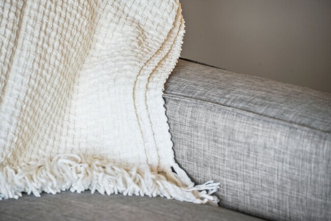 Building Photo - 1054 Lotus Cove Ct