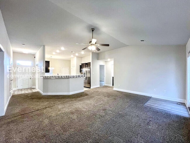 Building Photo - 5909 Kuykendall Dr