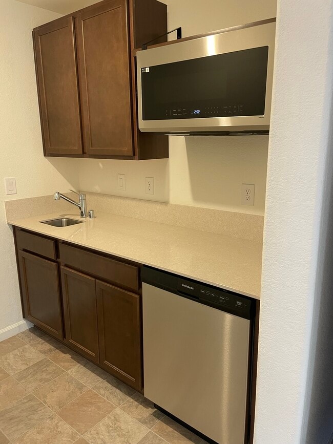 Building Photo - 464 Brachetto Ln