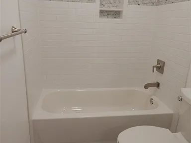 Building Photo - "Charming 1-Bedroom Gem in San Diego – Cozy 692 Sq Ft Retreat!"